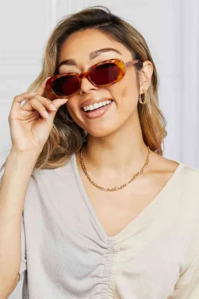 Chic Oval Full Frame Sunglasses