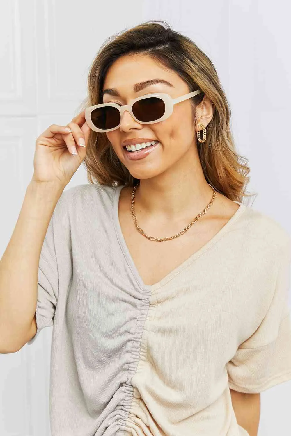 Chic Oval Full Frame Sunglasses