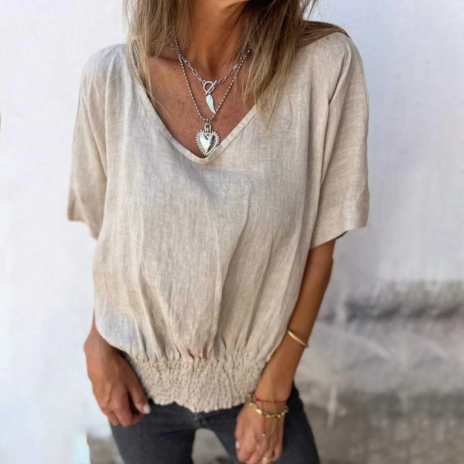 Women Solid Color Deep V-Neck Cotton and Linen T-Shirt Short Sleeve Loose Basic Tops Pleated Blouse S~2XL